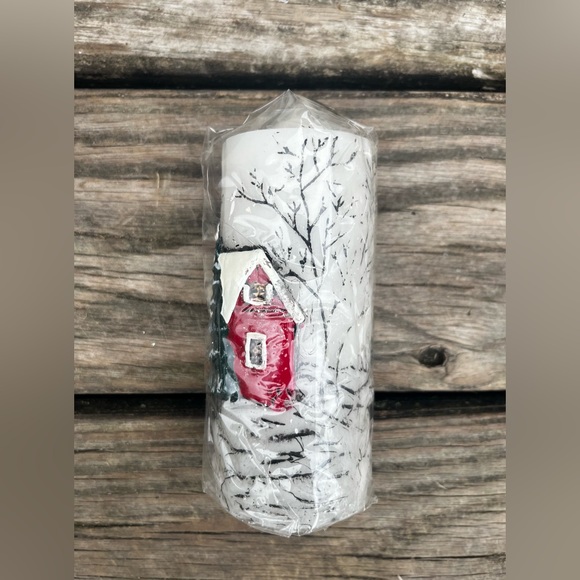 VINTAGE HOLIDAY SET OF 3 PILLAR CANDLES ETCHED BEAUTIES - Picture 7 of 13